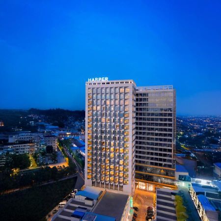 Harper Premier Nagoya Batam Hotel Ngoại thất bức ảnh