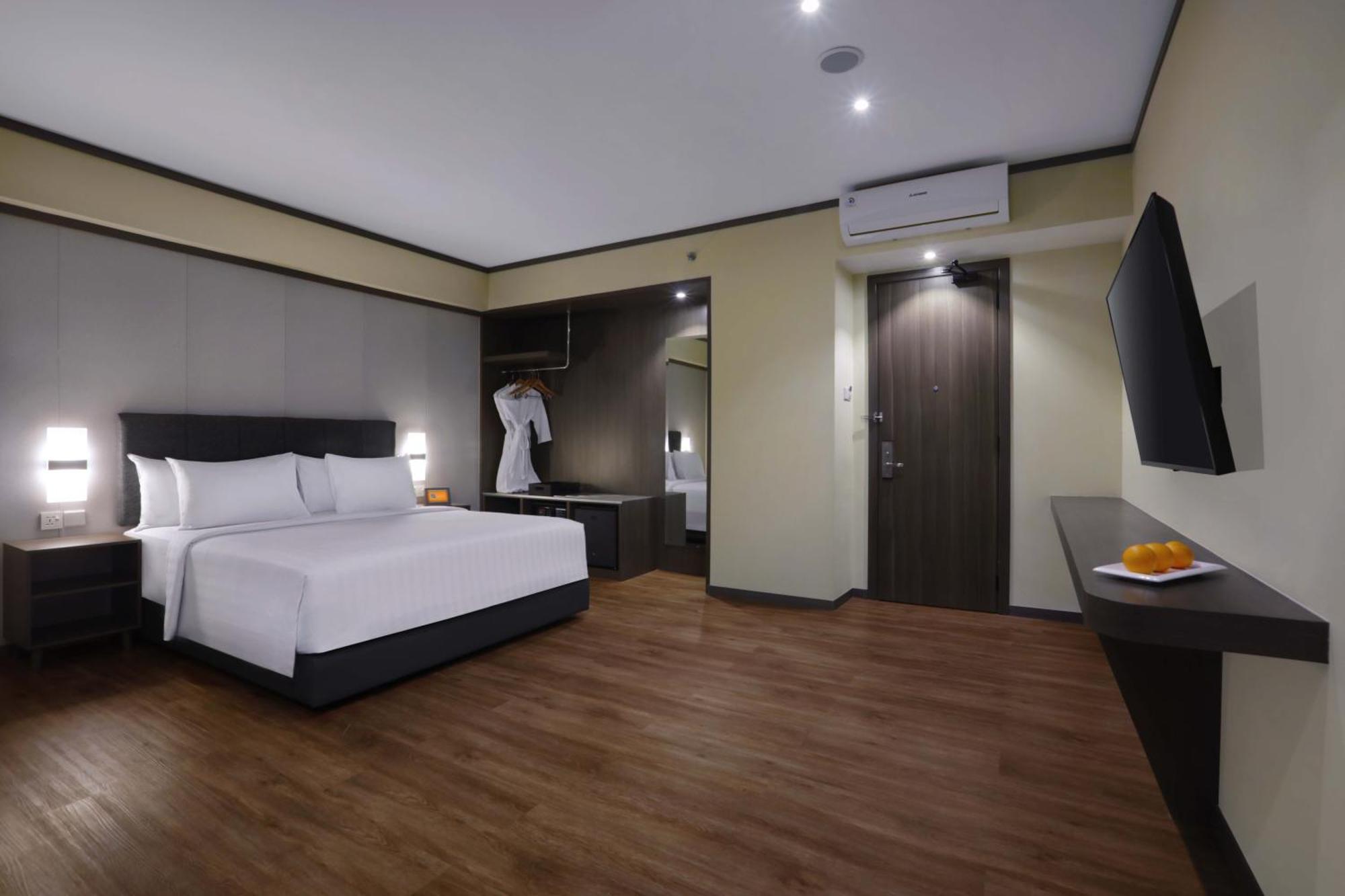 Harper Premier Nagoya Batam Hotel Ngoại thất bức ảnh