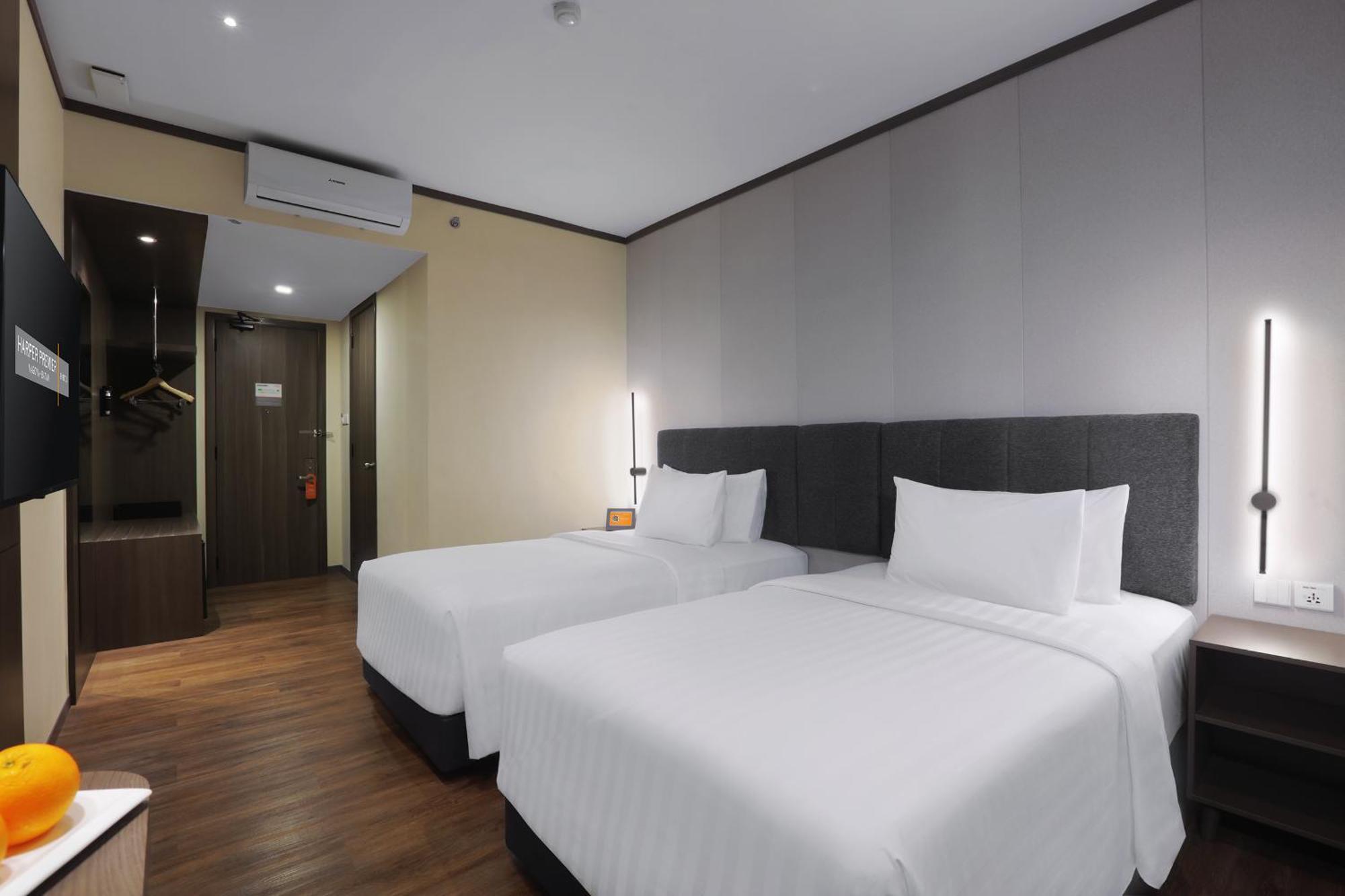 Harper Premier Nagoya Batam Hotel Ngoại thất bức ảnh