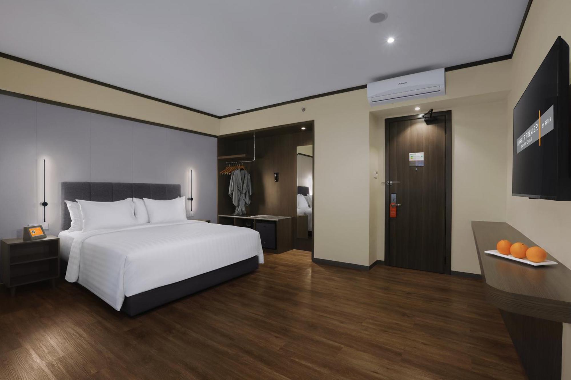 Harper Premier Nagoya Batam Hotel Ngoại thất bức ảnh