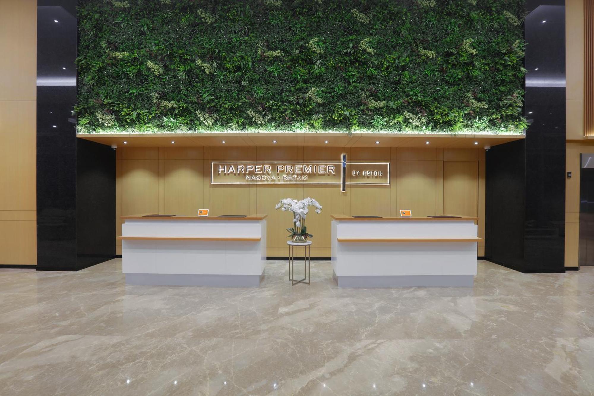 Harper Premier Nagoya Batam Hotel Ngoại thất bức ảnh