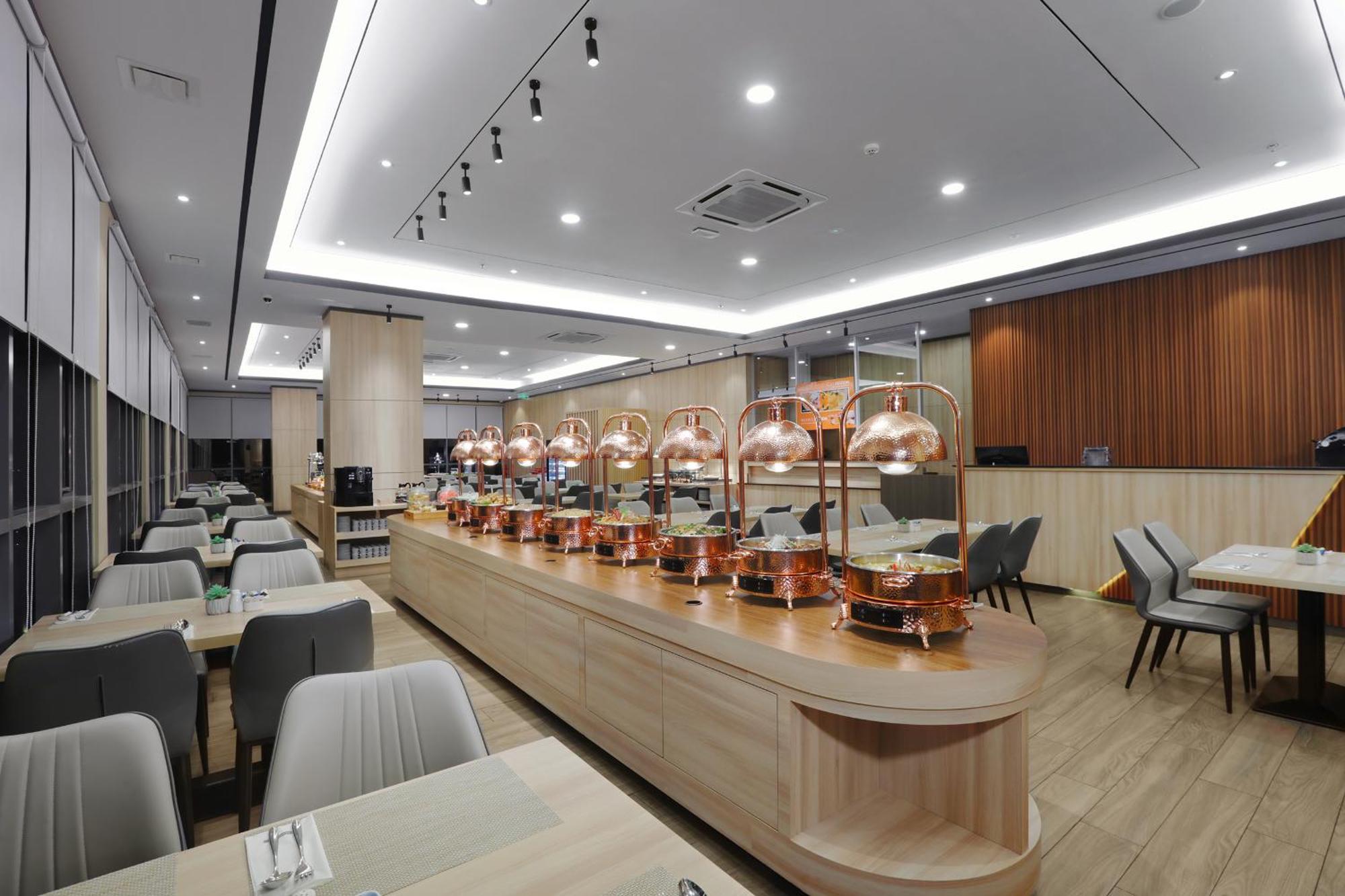 Harper Premier Nagoya Batam Hotel Ngoại thất bức ảnh